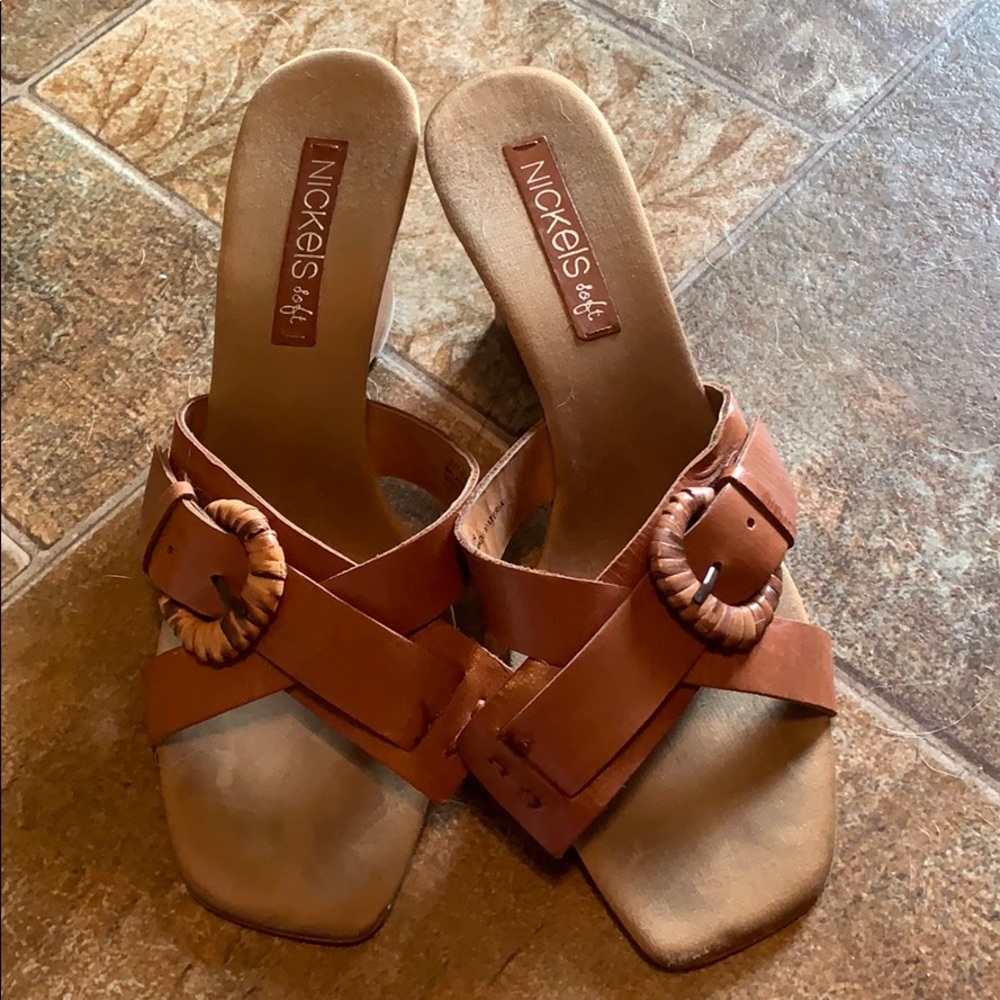 Nickels Super cute wedges! Size 6